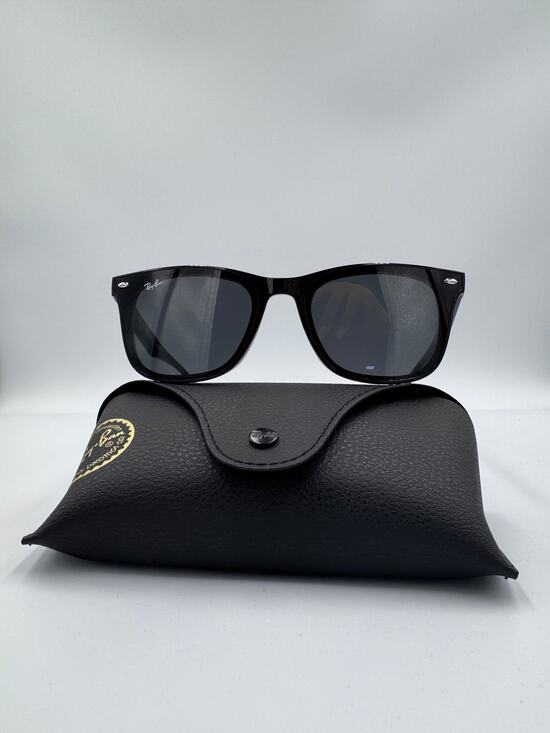Ray-Ban RB4420 Sunglasses Black Frame Dark Grey Lens 65mm New With Box main image 7